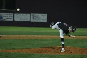 Wilkes&#8217; walk-off HR lifts Minden over Southwood, 5-4