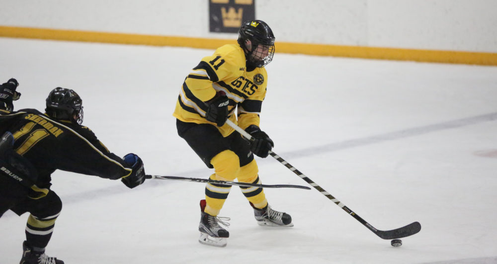 Men&#8217;s Hockey Gets Vengeance, Defeats St. Olaf 3-2 In Over time